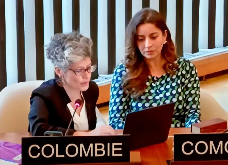 La viceministra Saia Vergara (izquierda) representó al país en Francia. FOTO: MinCulturas
