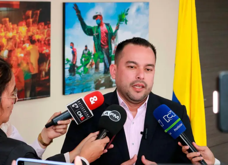 Edwin Palma, ministro de Energía le pidió la Upme evaluar todos los proyectos de regasificación que estén en el panorama. FOTO Colprensa