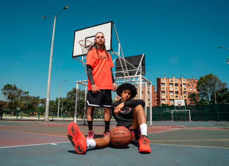La nueva campaña global de Reebok llega a Medellín en medio de descuentos de hasta 50%