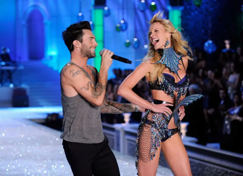 Adam Levine en el Victoria´s Secret Fashion Show 2011. Foto: Getty Images