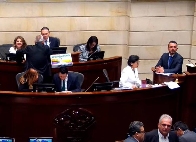 Desde ayer la plenaria del Senado tramita el proyecto de reforma laboral. FOTO tomada de YouTube