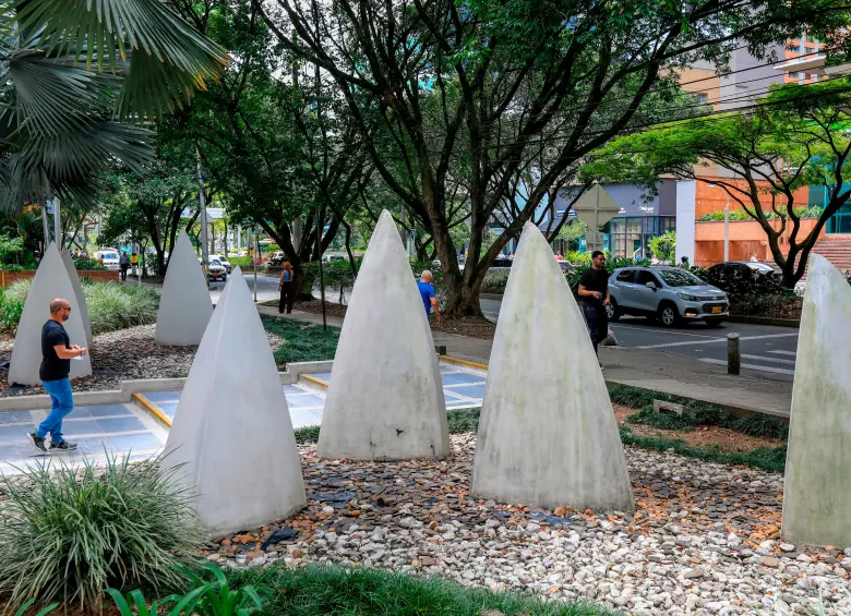 En la avenida El Poblado está este Jardín de Piedras. FOTO Esneyder Gutiérrez