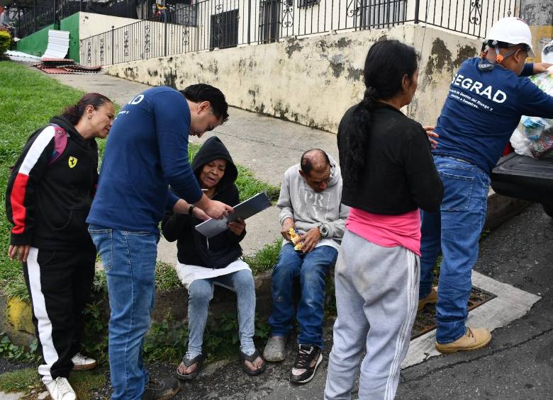 El desprendimiento de tierra y colapso de las viviendas ocurrió en el barrio Villas del Sol, sector La Sonora, en el municipio de Bello (norte del Valle de Aburrá). Foto: Cortesía