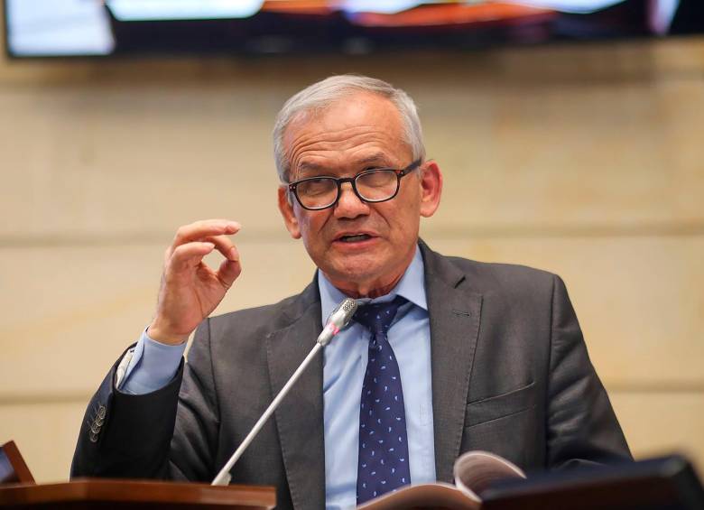 En tres años, el Dapre ajusta 5 directores y un sinfín de escándalos