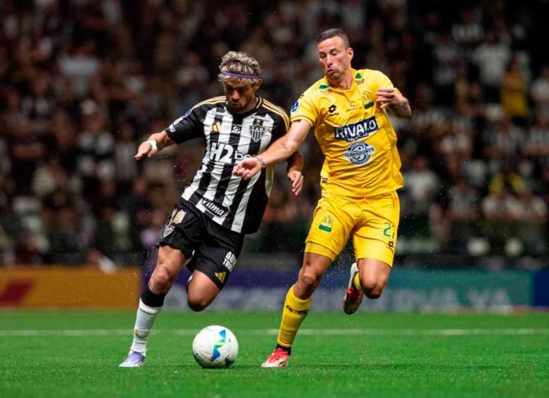 Atlético Bucaramanga venció 1-0 a Atlético Mineiro, pero perdió la serie desde los penales y se despidió de la Copa Sudamericana. FOTO: Tomada de X @Sudamericana