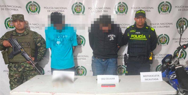 Los ladrones terminaron capturados y lesionados tras enfrentarse a tiros con el ejército. FOTO: CORTESÍA
