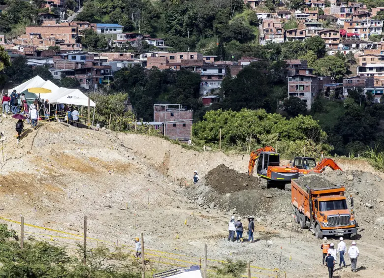 Maquinaria amarilla regresará a La Escombrera a partir de junio. FOTO: EL COLOMBIANO