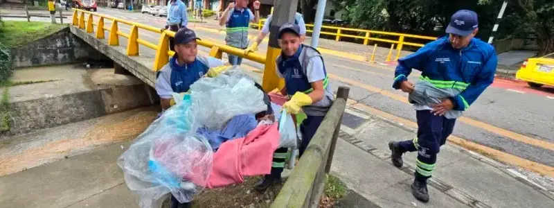 ¡Qué cambio! En Belén, le sacaron montones de basura y escombros a La Picacha