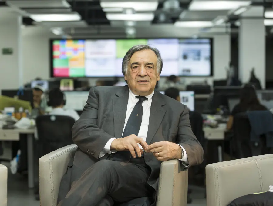 Leoluca Orlando, europarlamentario y exalcalde de Palermo, ciudad donde combatió a grandes capos de la mafia italiana, expresó su rechazo al acto ejecutado por el presidente Gustavo Petro con jefes de bandas criminales. Foto: Andrés Camilo Suárez Echeverry