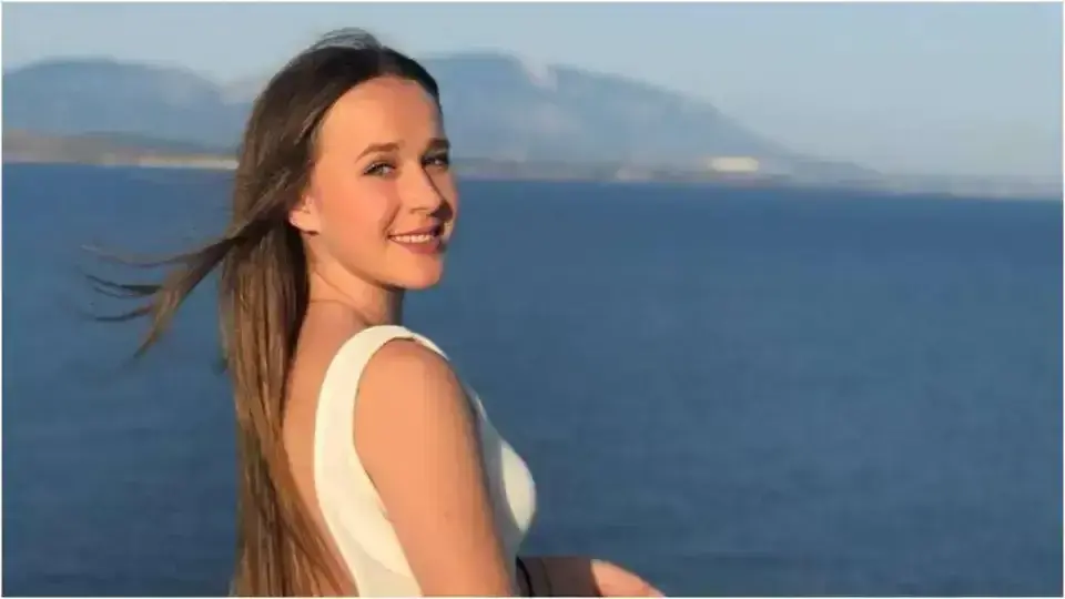 <span class="mln_uppercase_mln">La</span><b><span class="mln_uppercase_mln"> joven murió tras participar en un reto de una discoteca de Cali que ofrecía un incentivo de millón y medio de pesos por ingerir grandes cantidades de alcohol. FOTO: REDES SOCIALES</span></b> <span class="mln_uppercase_mln">La</span><b><span class="mln_uppercase_mln"> joven murió tras participar en un reto de una discoteca de Cali que ofrecía un incentivo de millón y medio de pesos por ingerir grandes cantidades de alcohol. FOTO: REDES SOCIALES</span></b>