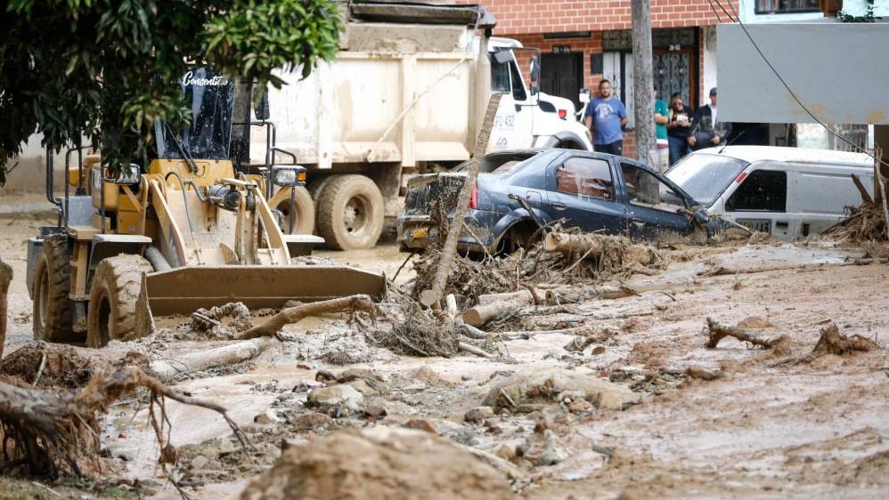 El invierno y un tubo roto causaron emergencia en el barrio Villa Lía de Itagüí