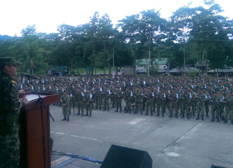 El general Jorge Salgado dio instrucciones a los 1.700 soldados. Foto: Ejército
