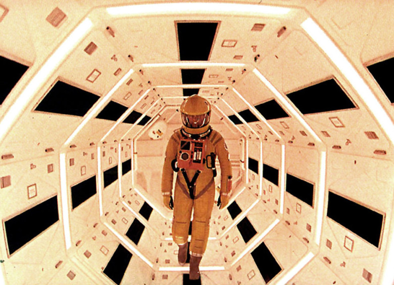 Este clásico de Stanley Kubrick, que está cumpliendo 50 años. En su momento fue un hito de la ciencia ficción, por sus revolucionarios efectos especiales. Aún hoy esta cinta sorprende y sigue siendo vigente en muchos de sus planteamientos. Foto: película 2001, odisea en el espacio