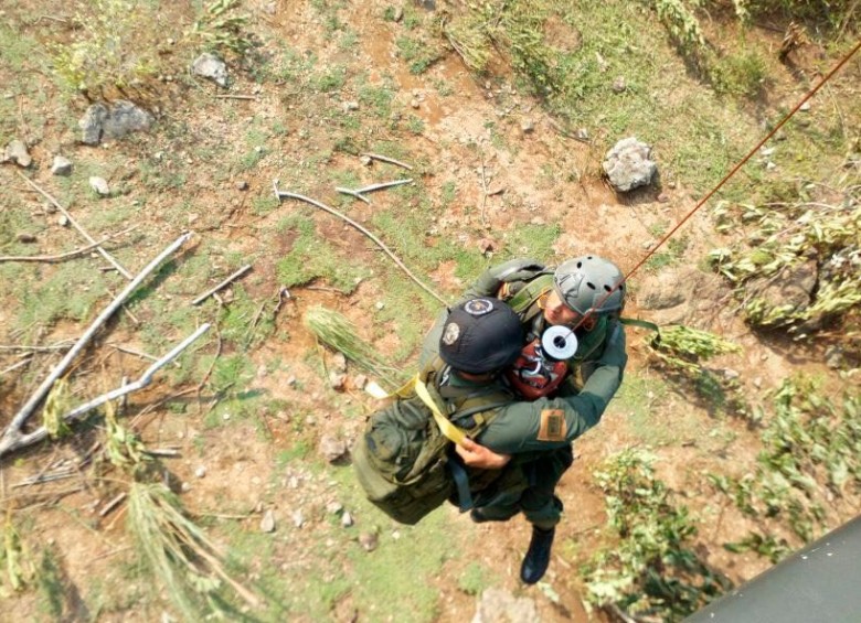 Detalles de la operación de rescate de la menor. FOTO POLICÍA ANTIOQUIA