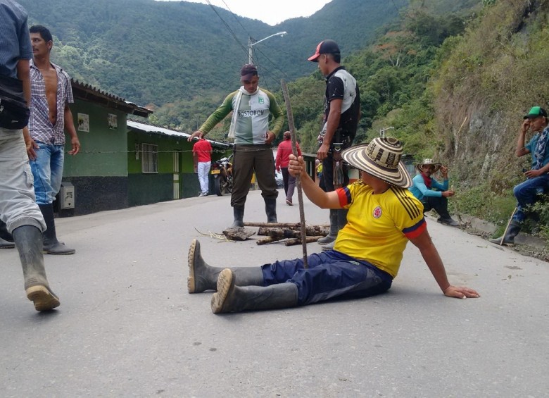 Cocaleros se tomaron alcaldía de Ituango 