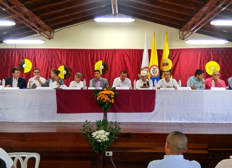 Ituango recibe a la Comisión de Paz del Congreso
