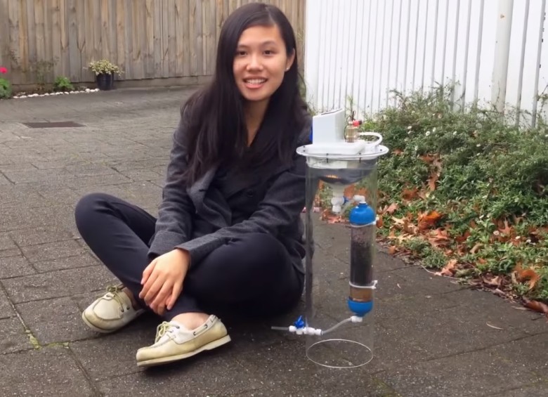 H2Pro. Finalista del Google Science Fair de 2014, Cynthia Sin Nga Lam creó un filtro para que las personas que no tienen agua potable puedan limpiar el líquido vital y lo hagan consumible para el ser humano. El dispositivo tiene un filtro de titanio que deja el agua pura. 