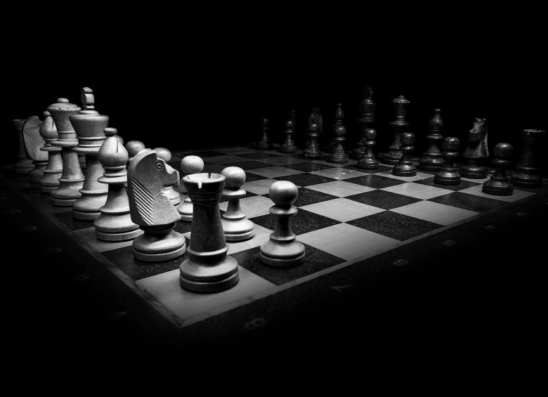 Entre otras acciones el algoritmo logra un dominio sobrehumano del ajedrez, el go y el shogi luego de que se entrena a sí mismo. Foto: Pixabay