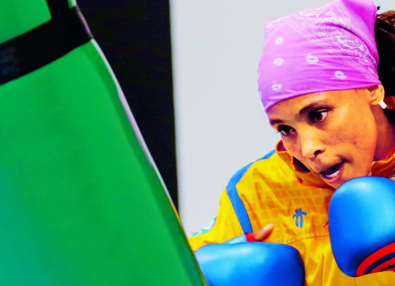 La peleadora caucana Íngrit Valencia sale hoy por su revancha en los Bolivarianos, luego de ser plata en los Juegos de Trujillo-2013. FOTO COLPRENSA