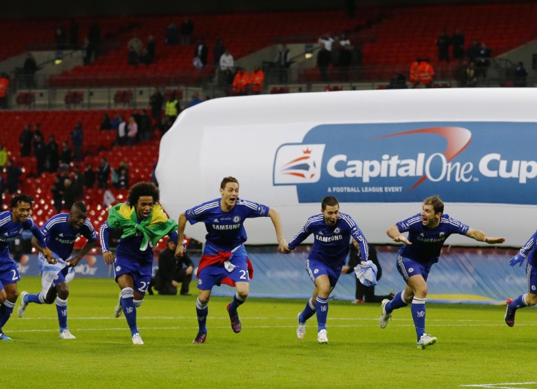 El delantero colombiano Juan Guillermo Cuadrado consiguió este domingo en Wembley, ante el Tottenham. FOTO REUTERS