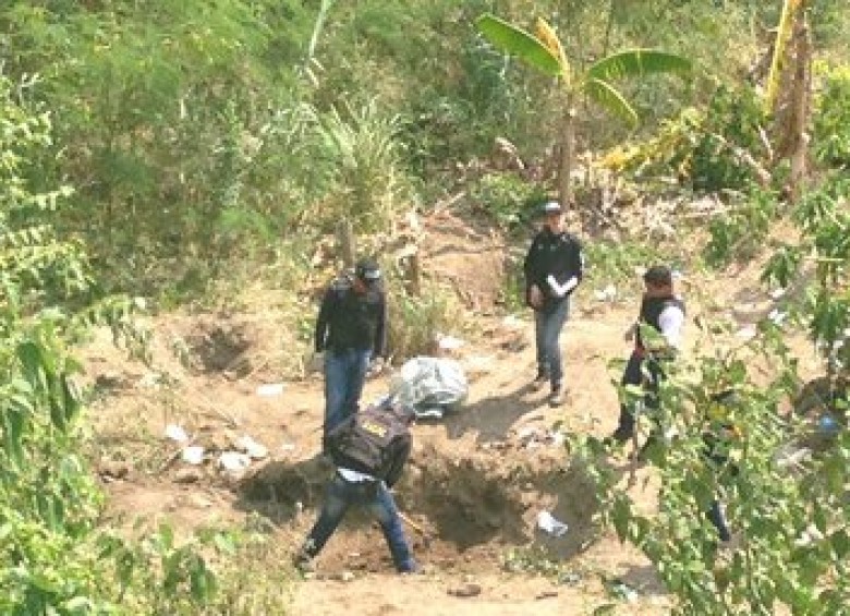 El pasado lunes fueron encontrados los cuerpos de siete personas en una fosa común ubicada en el sector La Mulata, a 6 kilómetros del municipio fronterizo de Ureña. FOTO COLPRENSA