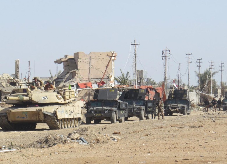 En el terreno, además de los kurdos, otro bando ha logrado éxito reciente, aunque moderado: el Ejército iraquí ha retomado del EI el control de vastas zonas del país, que había perdido en 2014 ante el vacío de poder dejado tras la retirada estadounidense. FOTO afp