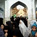 AP - Las mujeres iran&#237;es se re&#250;nen en el santuario chi&#237;ta del Imam, San Abdulazim al sur de Teher&#225;n, Ir&#225;n.