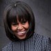 Reuters - La primera dama Michelle Obama acompa&#241;&#243; a su esposo en la ceremonia inaugural de su segundo periodo presidencial con un abrigo y un vestido azul marino de Thom Browne.