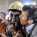 AFP - Esta imagen de la tragedia minera en Soma, Turqu&#237;a, le dio la vuelta al mundo.