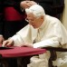 Foto Reuters - Despu&#233;s de semanas de expectaci&#243;n, el papa Benedicto XVI envi&#243; el mi&#233;rcoles su primer tuit.