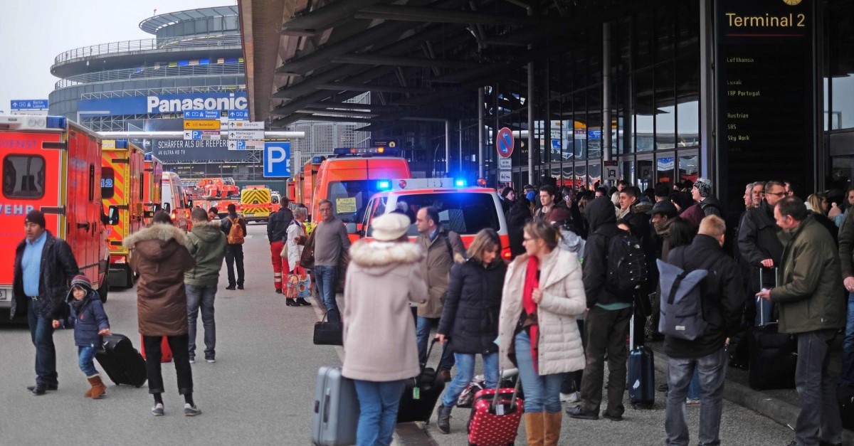 Cierran M S De Una Hora El Aeropuerto De Hamburgo A Causa De Gas Irritante