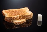 Dos tostadas de pan industrial tienen 6 gramos de azúcar, lo que equivale a un terrón y medio. FOTO Cortesía Antonio Estrada 