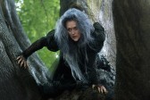 Meryl Streep está nominada como mejor actriz de reparto por En el bosque. FOTO AP