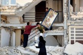 Por lo menos 135 personas murieron y varios cientos resultaron heridas por un terremoto de magnitud 7,3 que sacudió una zona montañosa del noreste de Irak fronteriza con Irán y Turquía. FOTO EFE