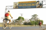 En la troncal, a una hora de Santa Marta, está Aracataca. Atrás ha quedado Ciénaga, la zona bananera.