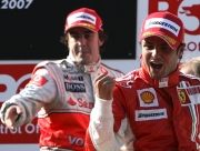 AP Massa tiró a tierra los planes de Alonso.