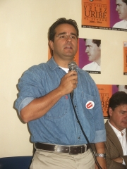 Augusto Posada. Partido U