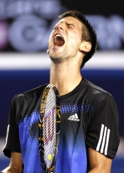 AP El serbio Novak Djokovic, el más joven finalista en la historia del Abierto de Australia, con 20 años y 250 días, está convencido de que algo ha cambiado en el circuito con su irrupción en la final en Australia y que nuevos vientos llegan al tenis.