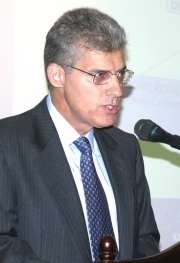 Luis Alfonso Mejía, director de la Cámara en Medellín