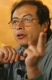 Gustavo Petro, senador del Polo Democrático Alternativo.