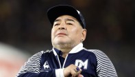 Talentoso como pocos, polémico en lo político, Diego Armando Maradona tuvo una vida de altibajos, desde coronarse campeón del mundo hasta luchar contra las drogas. Foto: AFP