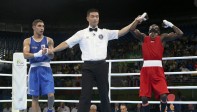 El colombiano aseguró medalla de bronce luego de ganarle a Carmona por decisión dividida (2-1) el pasado miércoles. FOTO Reuters