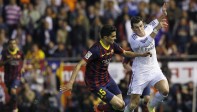 Galopada de Bale en la Copa del Rey ante el Barcelona: el 16 de abril de 2014 llegó el primer título de Ancelotti como técnico madridista, con sabor especial por conquistarlo ante el Barcelona, en un duelo en Mestalla que desequilibró una carrera para la historia de 60 metros del galés Gareth Bale. FOTO REUTERS