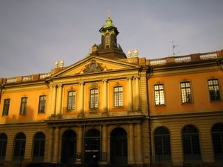 En 2018, la Academia Sueca no otorgará Premio Nobel de literatura. Dicen que en 2019 entregará dos galardones. Foto Archivo.