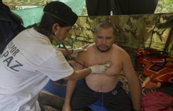 De la guerra y la selva al salón de clases