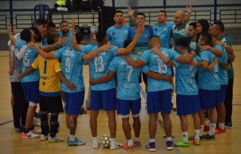Alianza Platanera, que antes jugaba en Urabá, es bicampeón de la Liga Nacional de fútbol sala. FOTO Cortesía Gustavo Posada