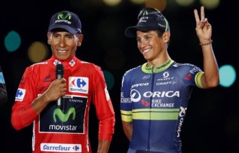 El podio de Nairo Quintana (primero) y Esteban Chaves (tercero) en la Vuelta a España enorgulleció a todo el país. FOTO AFP