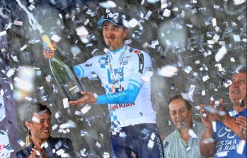 Winner Anacona, primer campeón colombiano de la Vuelta a San Juan. FOTO CORTESÍA MOVISTAR