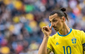 El delantero, uno de los referentes del fútbol sueco, en definitiva no estará en el Mundial de Rusia. FOTO AFP