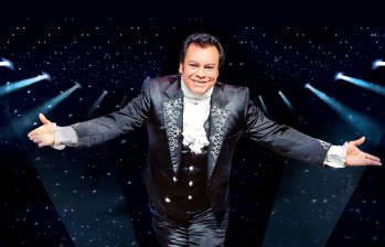 Juan Gabriel no solo escribió para él, también hizo rancheras para Lola Beltrán, Lucha Villa y Rocío Dúrcal. FOTO Cortesía